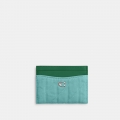 Coach Essential Card Case With Quilting - Green Coach Essential Card Case With Quilting - Green