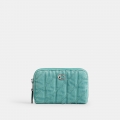 Coach Essential Small Zip Around Card Case With Quilting - Green Coach Essential Small Zip Around Card Case With Quilting - Green