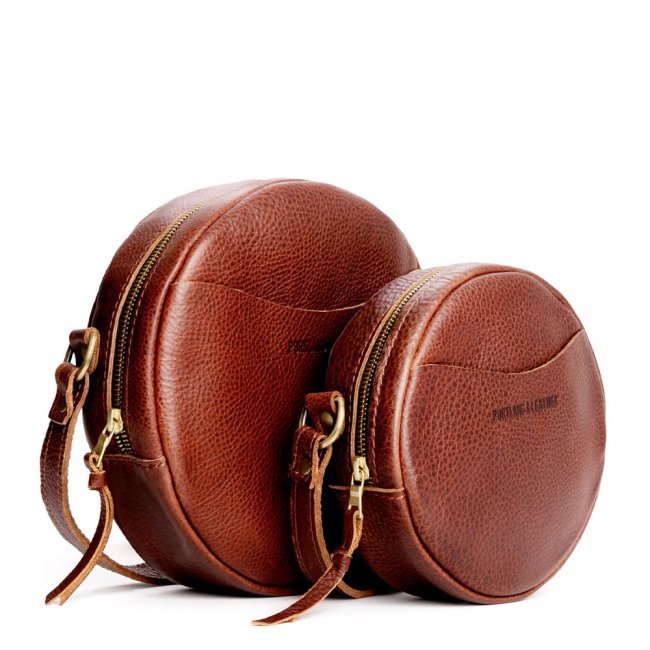 Portland Circle Crossbody - Nutmeg
